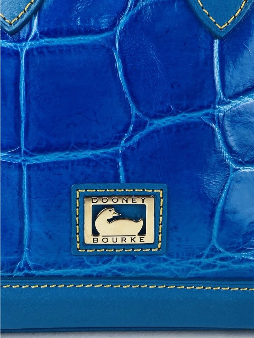 Dooney & Bourke Turquoise Croco Embossed Leather Small/Med Satchel Gold Hardware - Picture 8 of 16